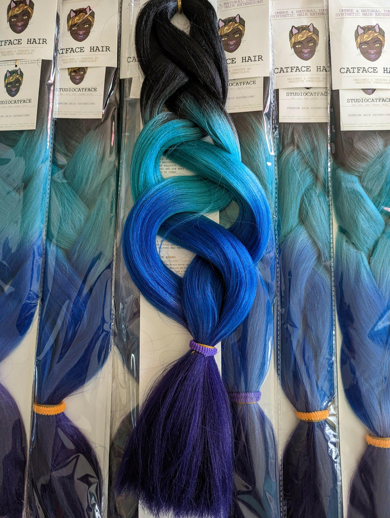 SEA & BERRY BLUES  - FOUR TONE OMBRE 24 INCHES CATFACE HAIR.