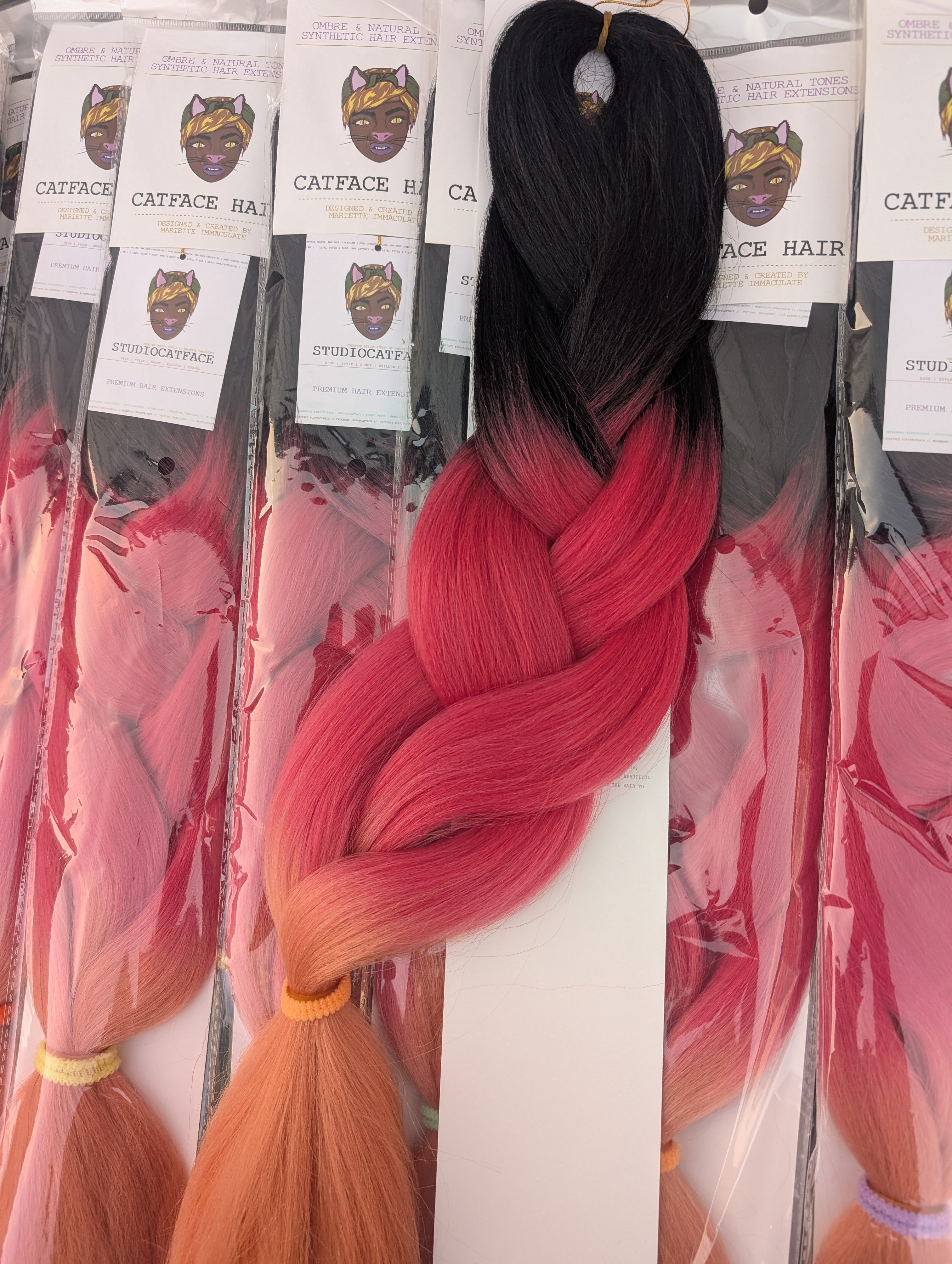 5 packs of Black & pink ombré braiding hair *NWT* LDMY Ombre Black to Pink Braiding Hair - 6pcs 24 Inch  main image 3