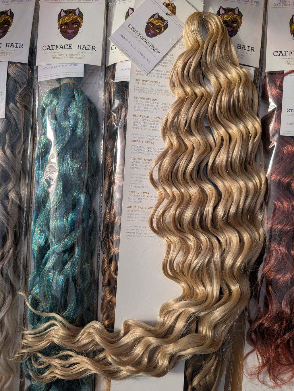 BLONDE WAVES CURLY HAIR -  CROCHET & BOHO BRAIDS 24 INCHES