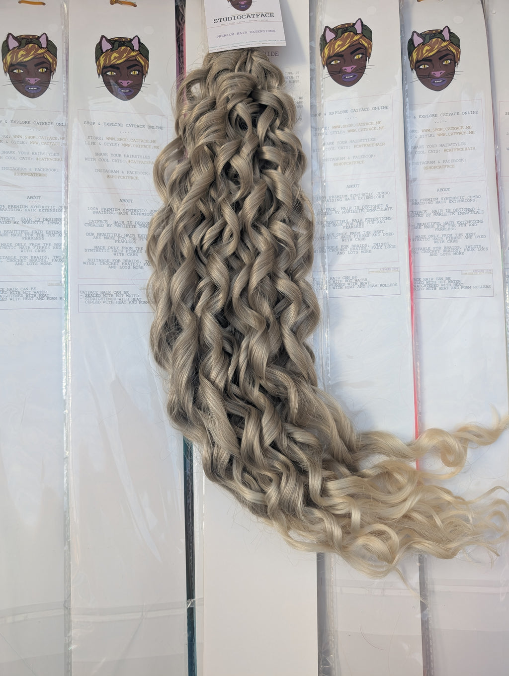 NATURAL BLONDE OMBRE CURLY HAIR -  CROCHET & BOHO BRAIDS 24 INCHES