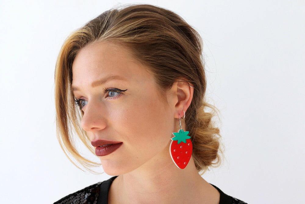 Catface Earrings - BERRY RED