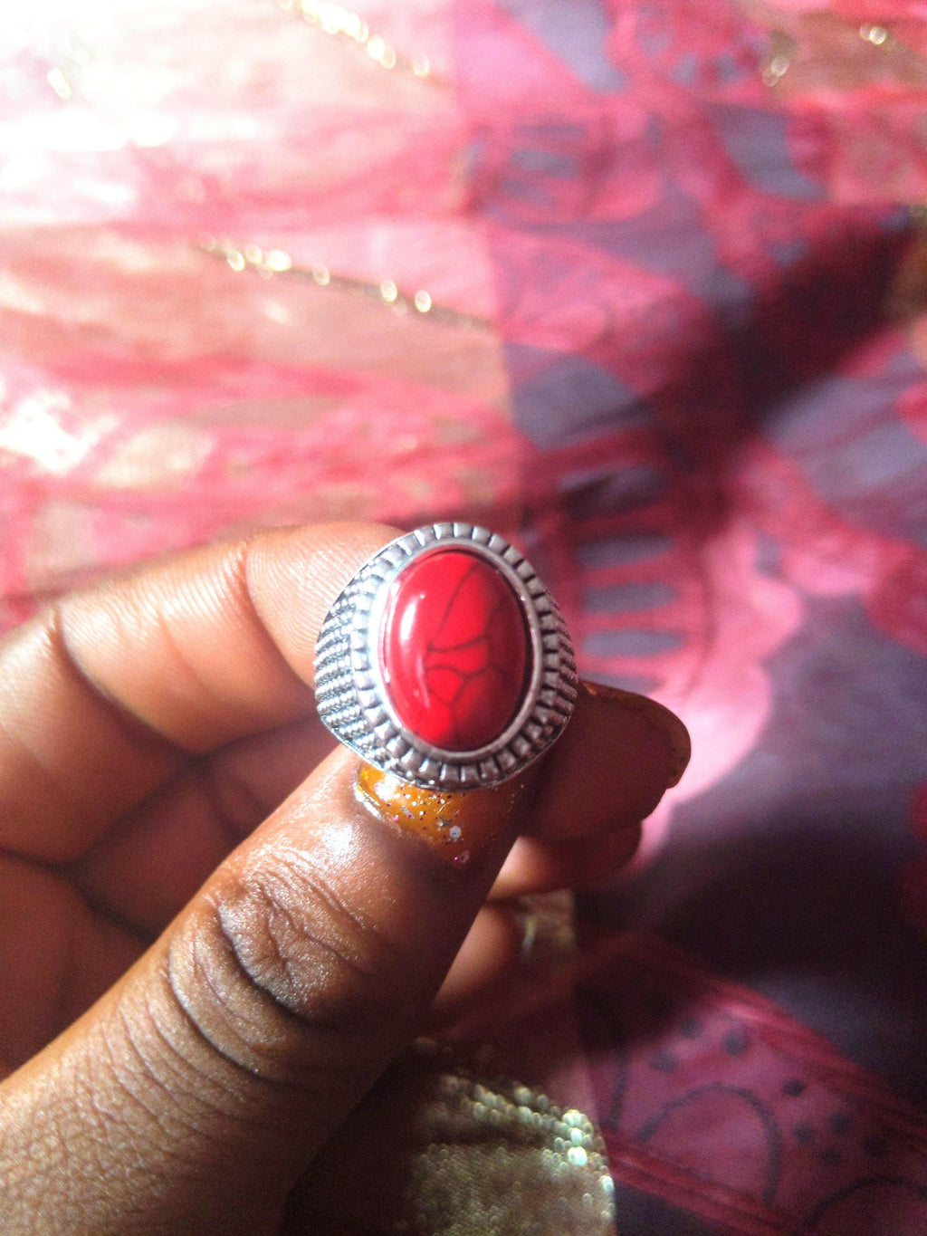 CATFACE VINTAGE:  FASHION SILVER RING: HEALING RED STONE.