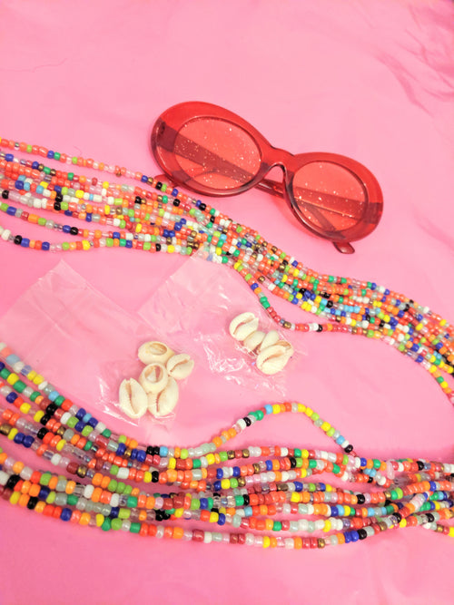 CATFACE SPARKLY STRAWBERRY SUNGLASSES ONE SIZE