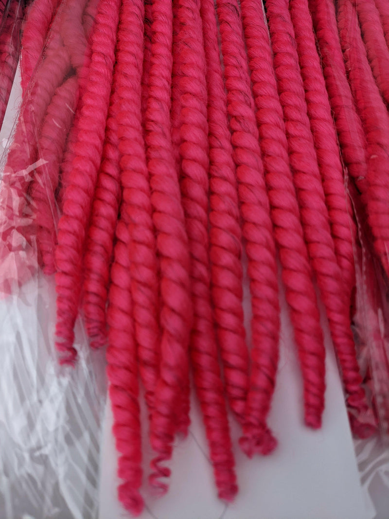 BLACK & WILD PINK LARGE ROPETWISTS CROCHET BRAID 24 INCHES CATFACE HAIR.