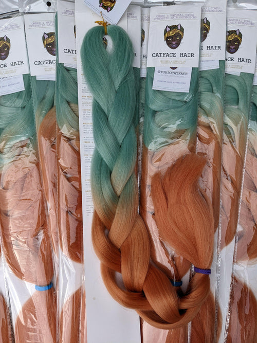 WILD MINT GREEN & PEACH - TWO TONE BRAIDING HAIR 30+ INCHES