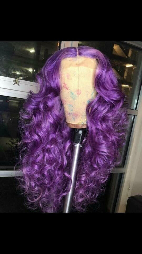 OMBRE BODY WAVE  BRAZILIAN HUMAN HAIR LACE FRONT WIG : PRE-PLUCKED TRANSPARENT SWISS HD LACE.